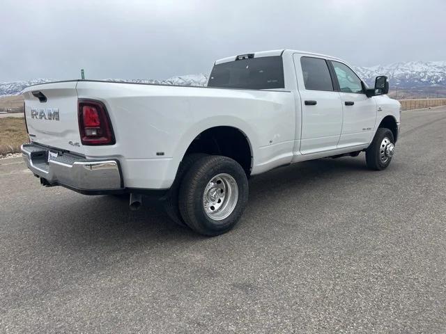 2026 RAM Ram 3500 RAM 3500 BIG HORN CREW CAB 4X4 8 BOX