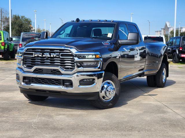 2026 RAM Ram 3500 RAM 3500 TRADESMAN CREW CAB 4X4 8 BOX
