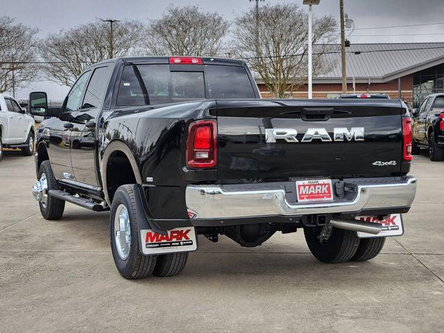 2026 RAM Ram 3500 RAM 3500 TRADESMAN CREW CAB 4X4 8 BOX