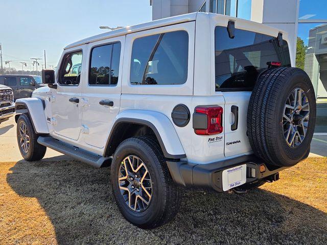 2026 Jeep Wrangler 4-Door Sahara 4x4