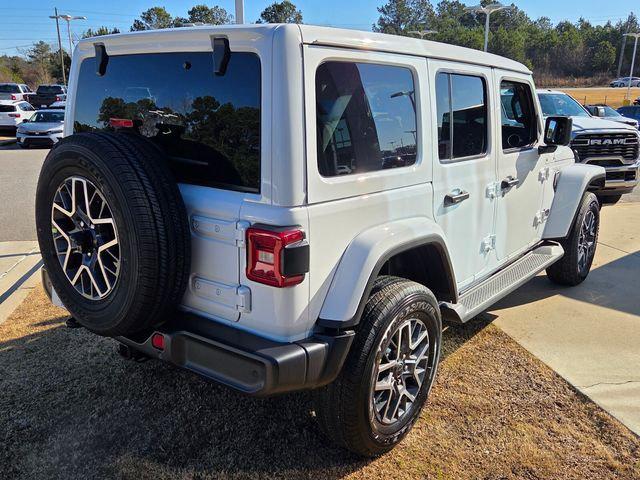 2026 Jeep Wrangler 4-Door Sahara 4x4