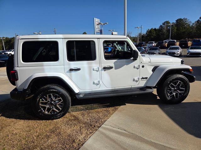 2026 Jeep Wrangler 4-Door Sahara 4x4
