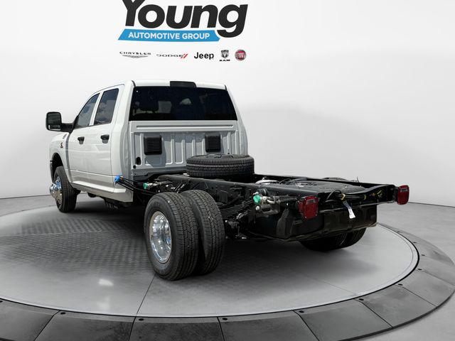 2026 RAM Ram 3500 Chassis Cab RAM 3500 TRADESMAN CREW CAB CHASSIS 4X4 60 CA