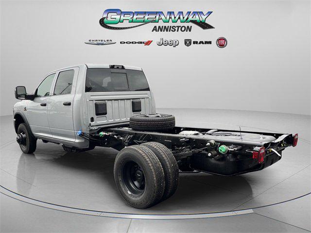 2026 RAM Ram 3500 Chassis Cab RAM 3500 TRADESMAN CREW CAB CHASSIS 4X4 60 CA 2026 RAM Ram 3500 Chassis Cab RAM 3500 TRADESMAN CREW CAB CHASSIS 4X4 60 CA