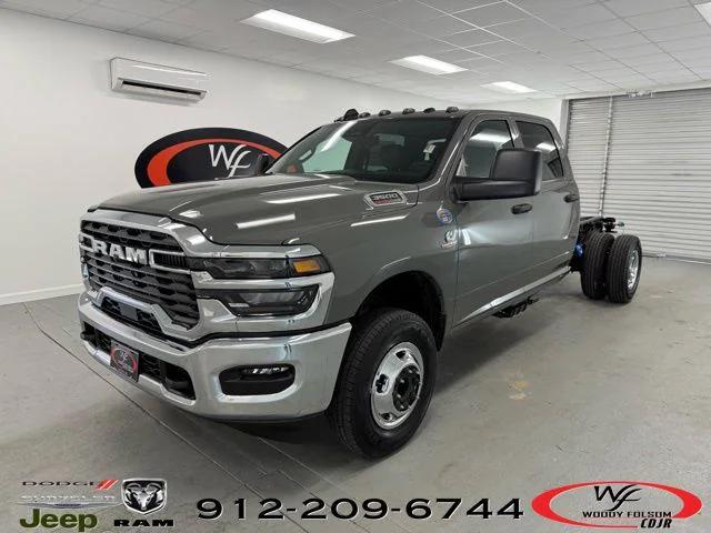 2026 RAM Ram 3500 Chassis Cab RAM 3500 TRADESMAN CREW CAB CHASSIS 4X4 60 CA 2026 RAM Ram 3500 Chassis Cab RAM 3500 TRADESMAN CREW CAB CHASSIS 4X4 60 CA