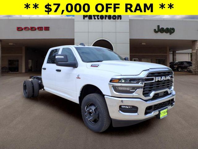 2026 RAM Ram 3500 Chassis Cab RAM 3500 TRADESMAN CREW CAB CHASSIS 4X4 60 CA