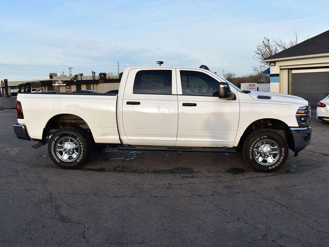 2026 RAM Ram 2500 RAM 2500 TRADESMAN CREW CAB 4X4 64 BOX