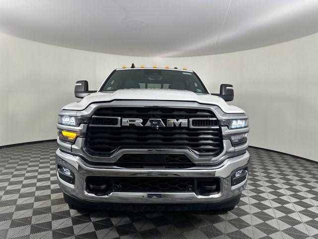 2026 Ram 3500 Tradesman Crew Cab 4x4 6'4" Box