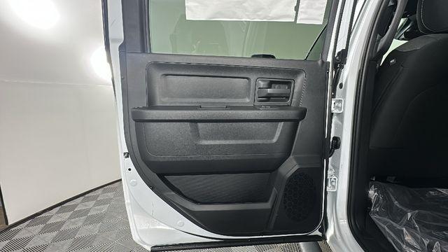 2026 Ram 3500 Tradesman Crew Cab 4x4 6'4" Box
