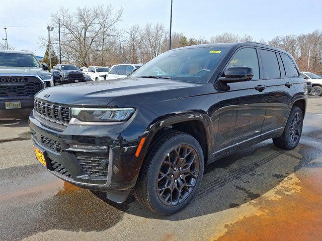 2026 Jeep Grand Cherokee GRAND CHEROKEE SUMMIT 4X4