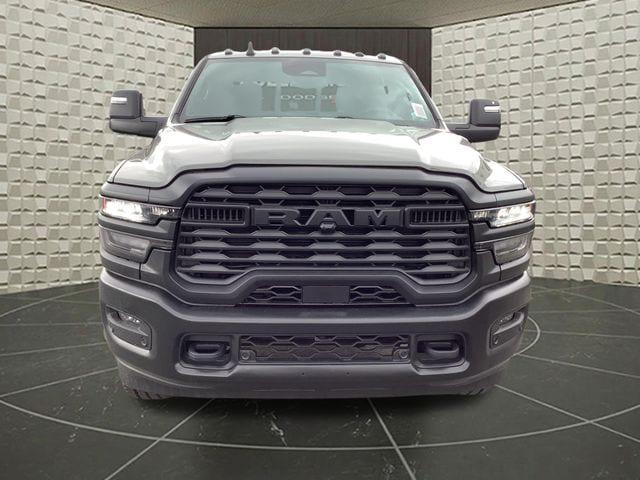 2026 RAM Ram 2500 RAM 2500 TRADESMAN CREW CAB 4X4 64 BOX