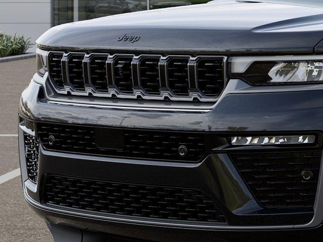 2026 Jeep Grand Cherokee Summit 4x4