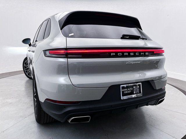 2024 Porsche Cayenne Base