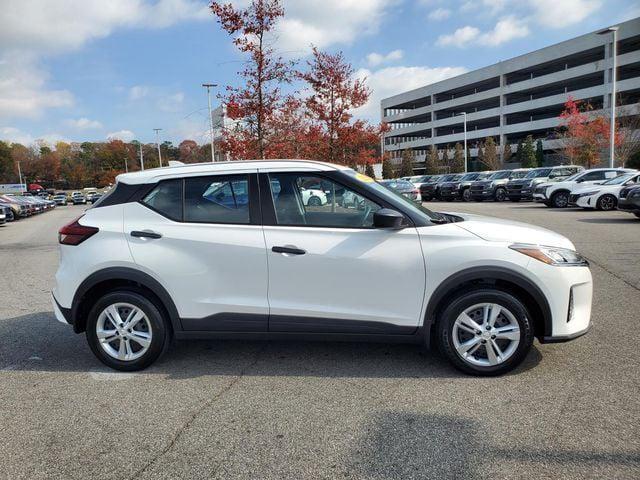 2025 Nissan Kicks Play S