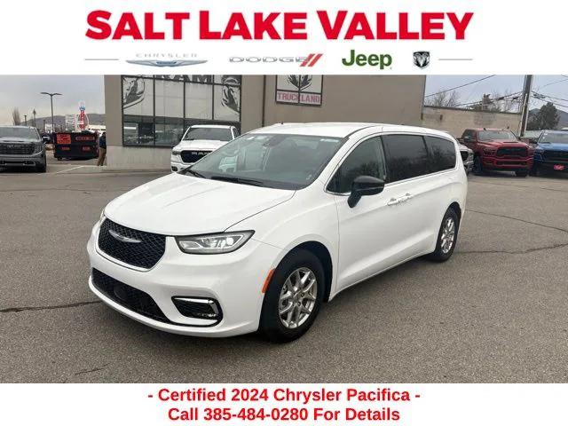 2024 Chrysler Pacifica Touring L