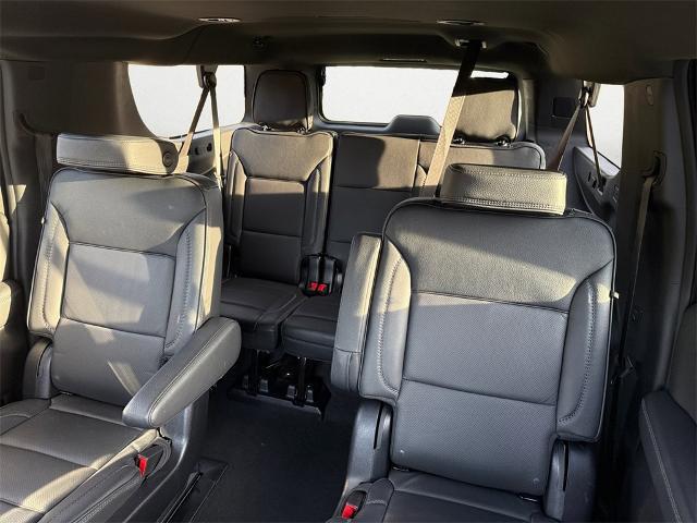 2025 GMC Yukon XL 4WD Denali