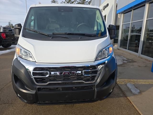 2025 RAM ProMaster 2500 Cargo Van Tradesman Low Roof 136 WB w/Pass Seat