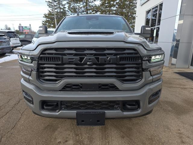 2026 RAM Ram 2500 RAM 2500 BLACK EXPRESS CREW CAB 4X4 8 BOX
