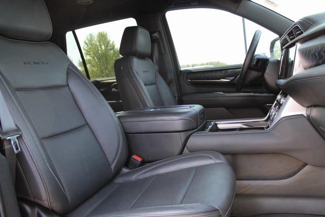 2023 GMC Yukon 4WD Denali