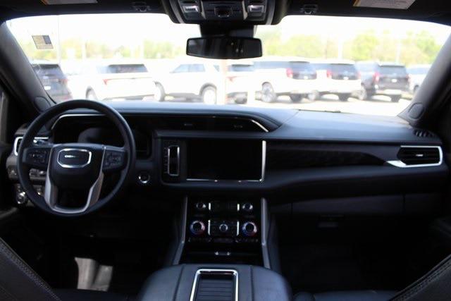 2023 GMC Yukon 4WD Denali