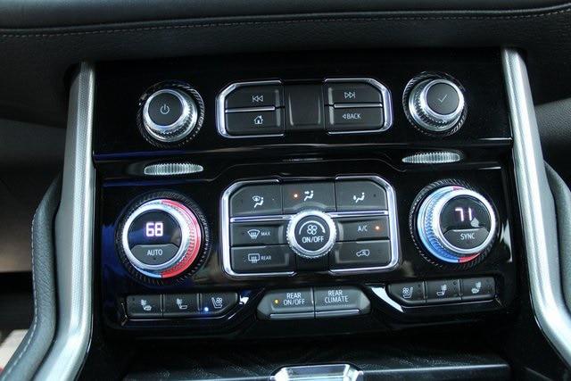 2023 GMC Yukon 4WD Denali