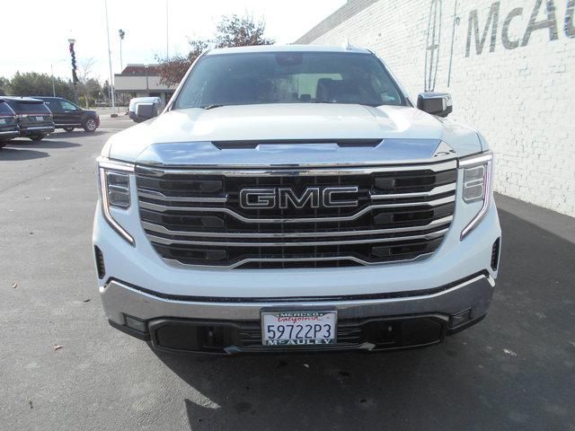 2022 GMC Sierra 1500 4WD Crew Cab Short Box SLT
