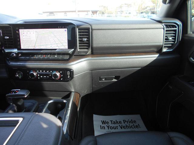 2022 GMC Sierra 1500 4WD Crew Cab Short Box SLT
