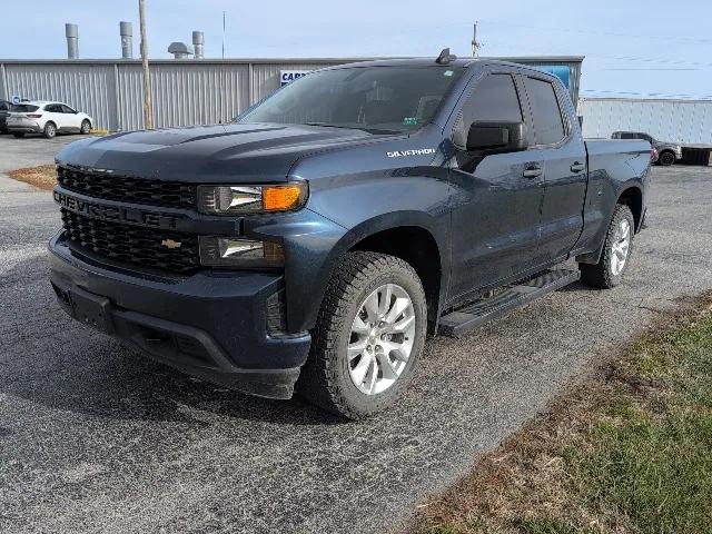 2020 Chevrolet Silverado 1500 4WD Double Cab Standard Bed Custom