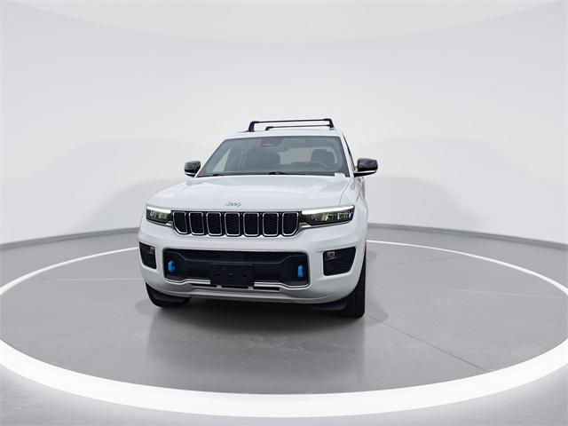 2022 Jeep Grand Cherokee 4xe Overland 4x4 2022 Jeep Grand Cherokee 4xe Overland 4x4