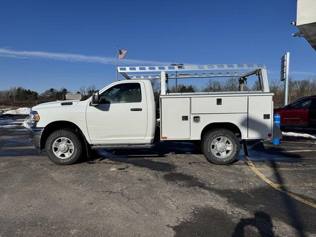 2024 RAM 3500 Tradesman Regular Cab 4x4 8 Box