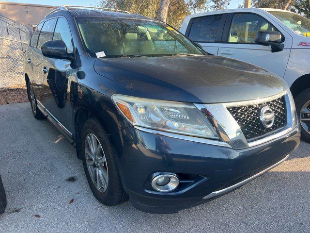 2016 Nissan Pathfinder SL