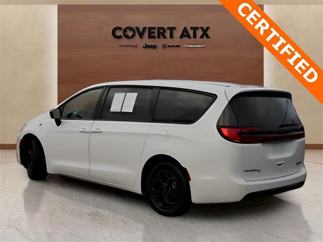 2024 Chrysler Pacifica Hybrid S Appearance Pkg