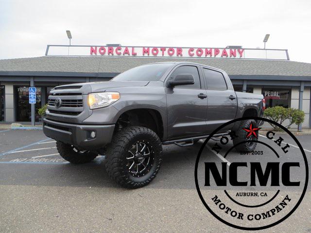 2014 Toyota Tundra SR5 5.7L V8 2014 Toyota Tundra SR5 5.7L V8