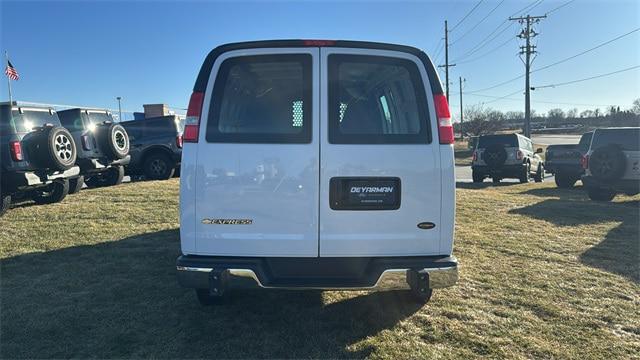 2024 Chevrolet Express Cargo Van RWD 2500 Regular Wheelbase WT