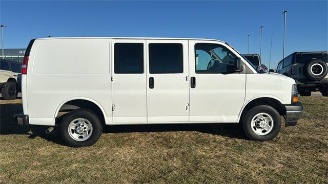 2024 Chevrolet Express Cargo Van RWD 2500 Regular Wheelbase WT
