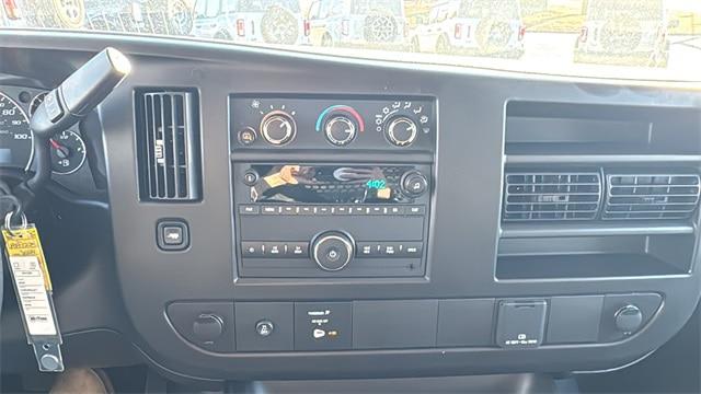 2024 Chevrolet Express Cargo Van RWD 2500 Regular Wheelbase WT