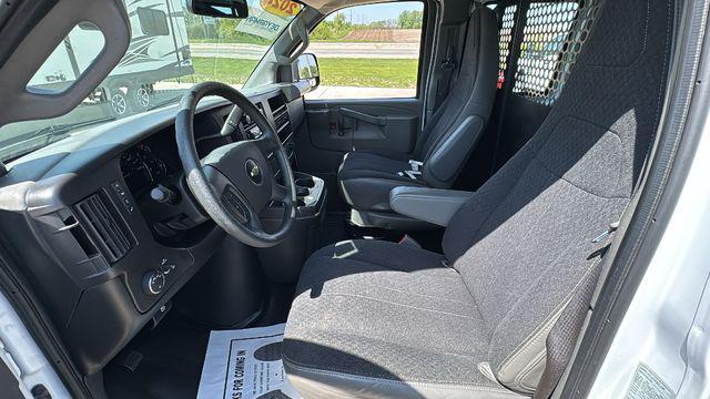 2024 Chevrolet Express Cargo Van RWD 2500 Regular Wheelbase WT