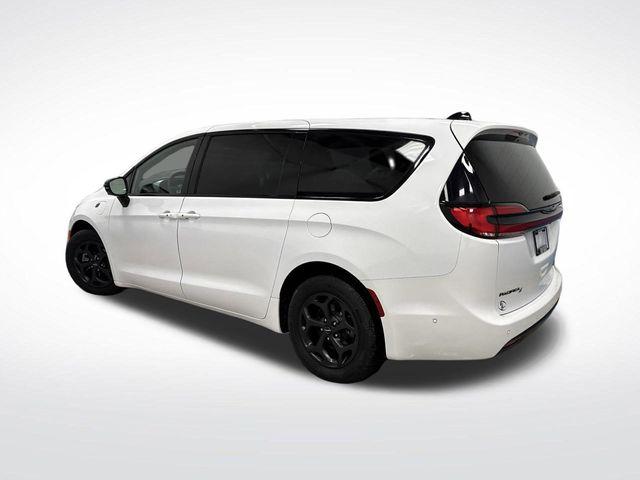 2024 Chrysler Pacifica Hybrid S Appearance Pkg 2024 Chrysler Pacifica Hybrid S Appearance Pkg