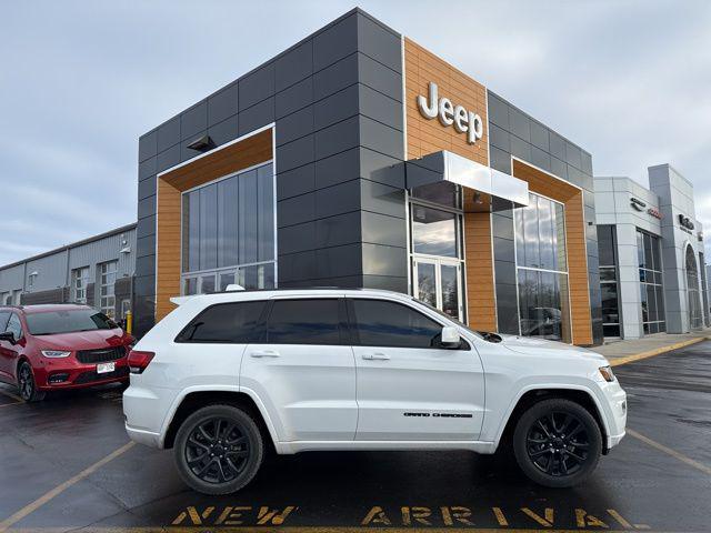 2017 Jeep Grand Cherokee Altitude 4x4 2017 Jeep Grand Cherokee Altitude 4x4