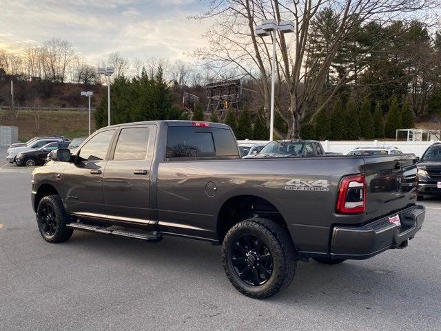 2020 RAM 2500 Big Horn Crew Cab 4X4 8 Box