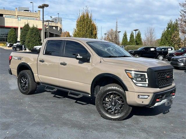 2020 Nissan TITAN Crew Cab PRO-4X 4x4