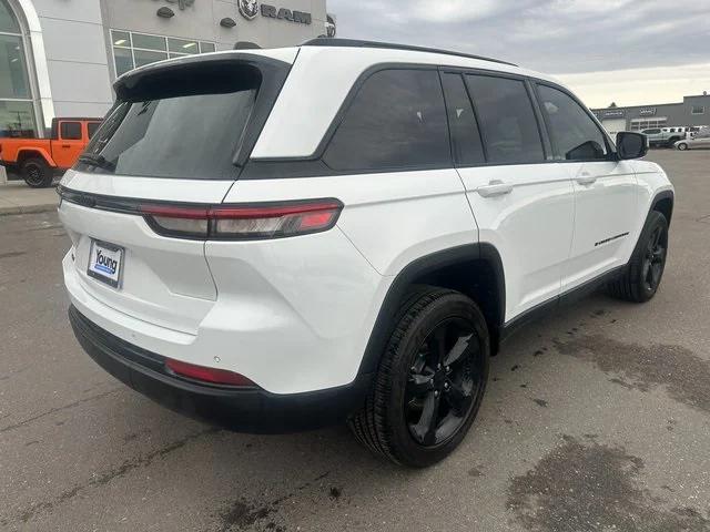 2023 Jeep Grand Cherokee Altitude 4x4