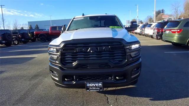 2025 RAM 2500 Tradesman Crew Cab 4x4 8 Box