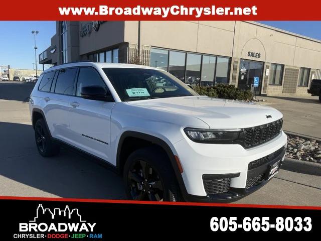 2024 Jeep Grand Cherokee L Altitude 4x4