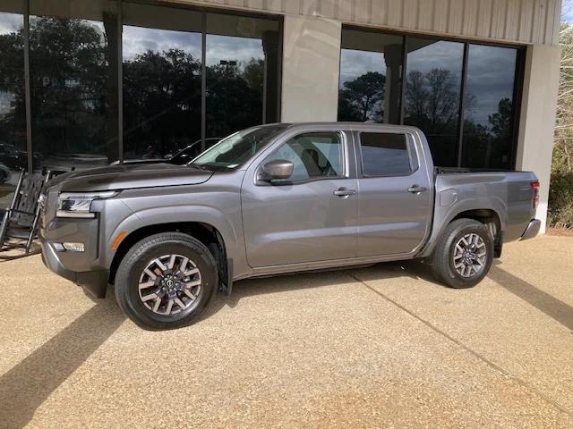 2024 Nissan Frontier Crew Cab SL 4x2