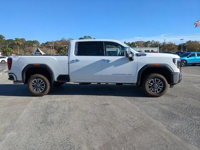 2026 GMC Sierra 2500HD Crew Cab, Standard Bed, SLT, 4WD