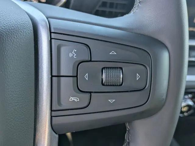 2026 GMC Sierra 2500HD Crew Cab, Standard Bed, SLT, 4WD