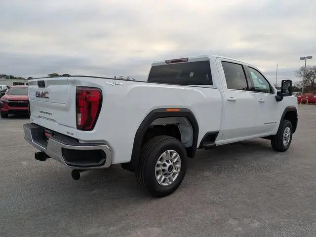 2026 GMC Sierra 2500HD Crew Cab, Standard Bed, SLE, 4WD