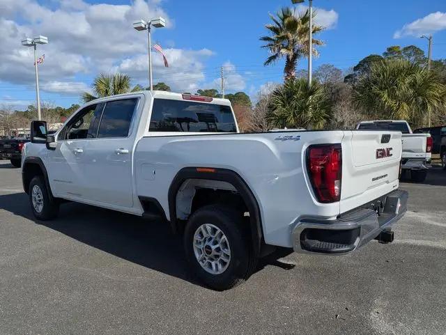 2026 GMC Sierra 2500HD Crew Cab, Standard Bed, SLE, 4WD