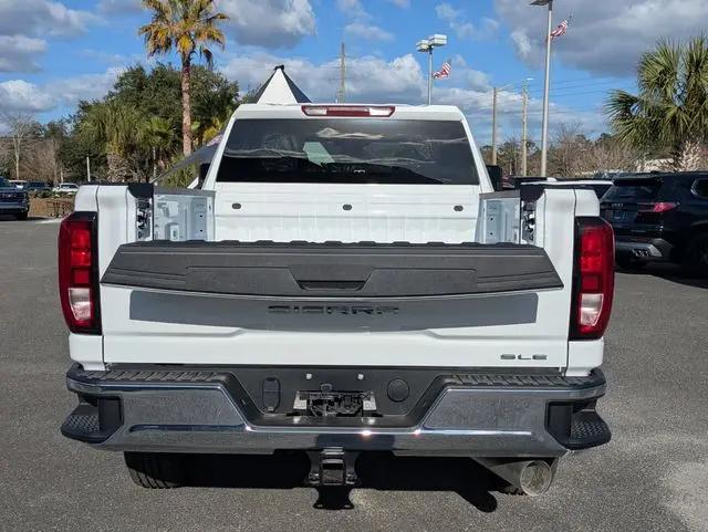2026 GMC Sierra 2500HD Crew Cab, Standard Bed, SLE, 4WD